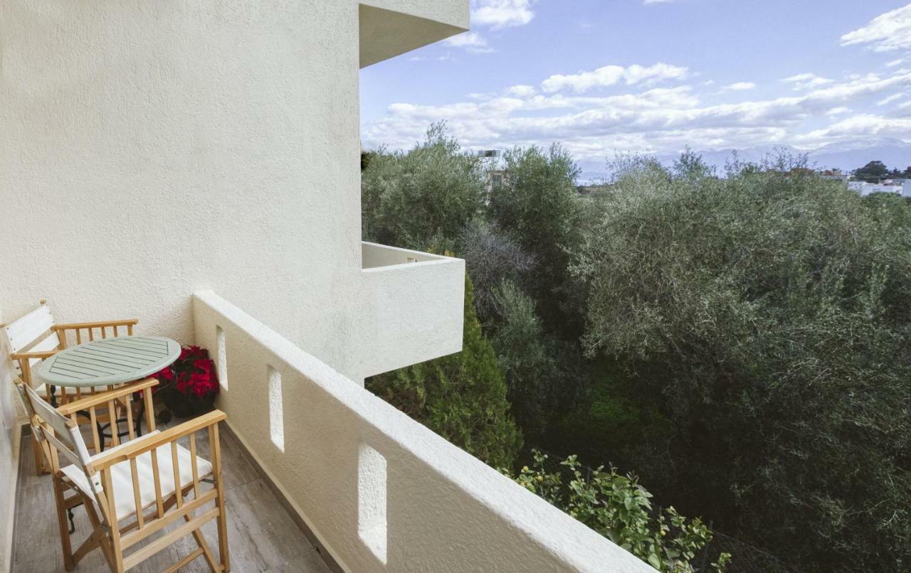 Elounda George Studios Luaran gambar
