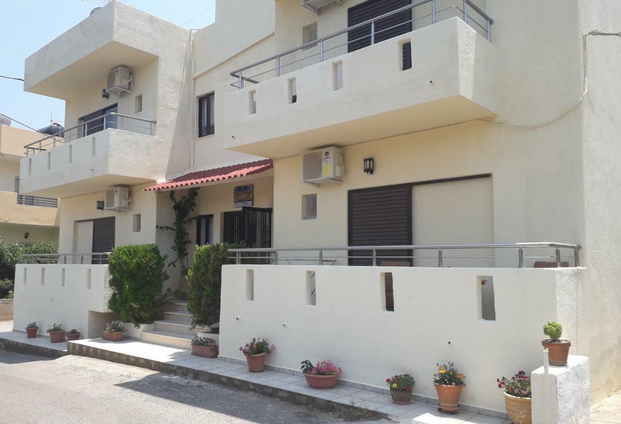 Elounda George Studios Luaran gambar