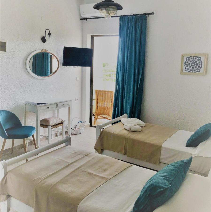 Elounda George Studios Luaran gambar
